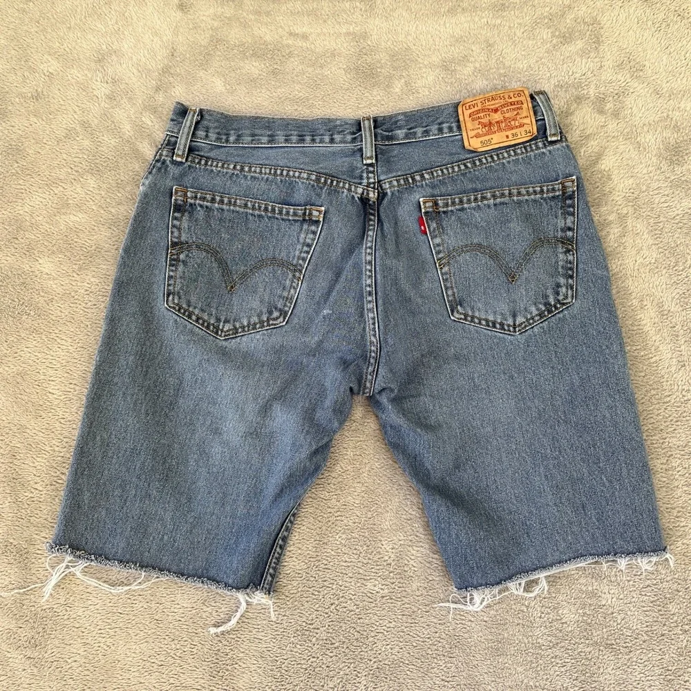 Levis Shorts Mens 36 Blue 505 Cutoffs Bermuda Dad Jorts 10